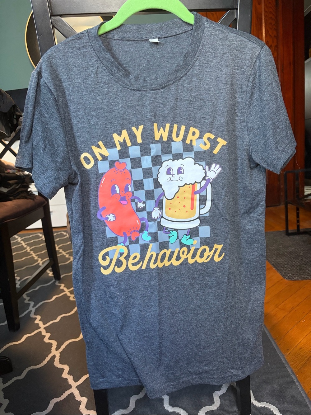 Women’s Short Sleeve Graphic Tee - Dark Gray 'On My Wurst Behavior'